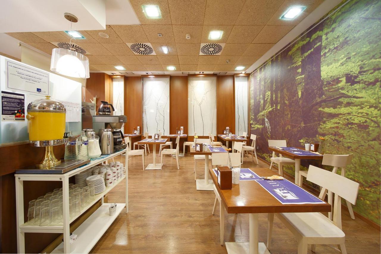 Hotel Santa Rosa, Blue Hoteles Хихон Экстерьер фото