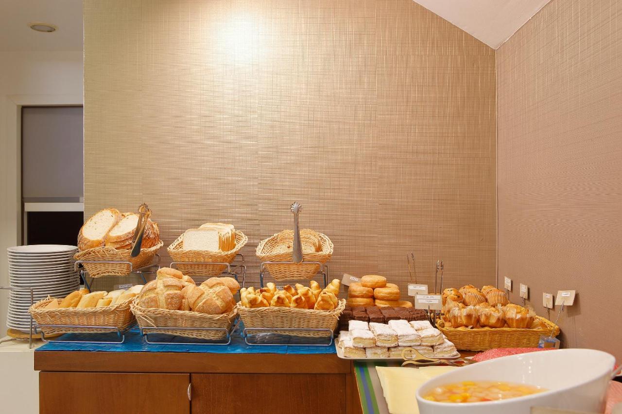 Hotel Santa Rosa, Blue Hoteles Хихон Экстерьер фото
